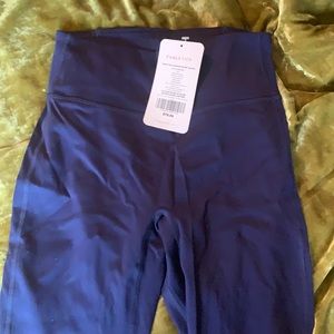 Fabletics trinity high-wasted pocket leggings